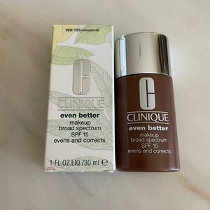 NIB Clinique Even Better Makeup SPF15 Foundation WN 125 MAHOGANY 1 fl. oz.